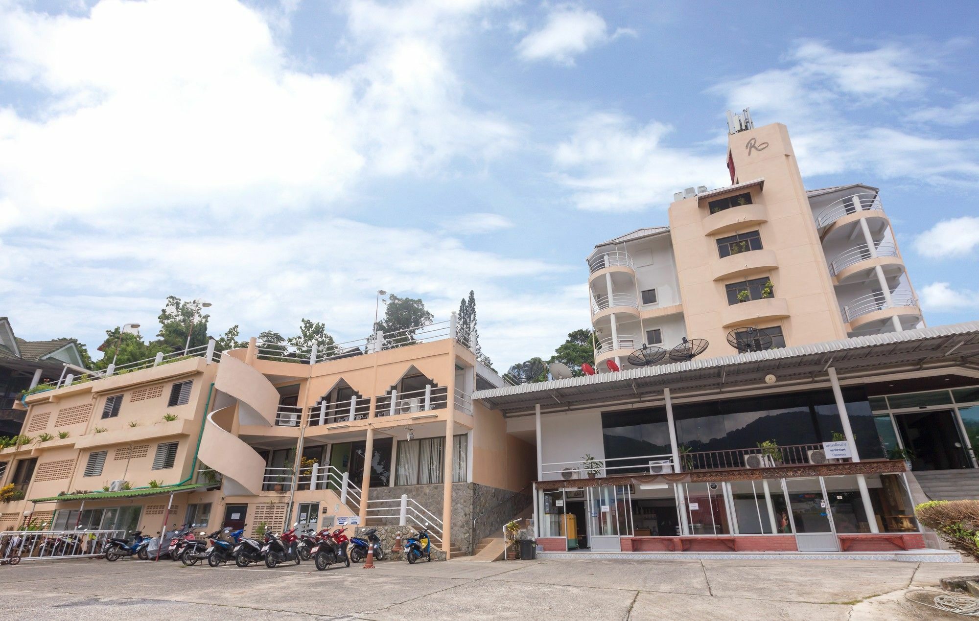 Patong 7Days Premium Hotel Phuket Εξωτερικό φωτογραφία