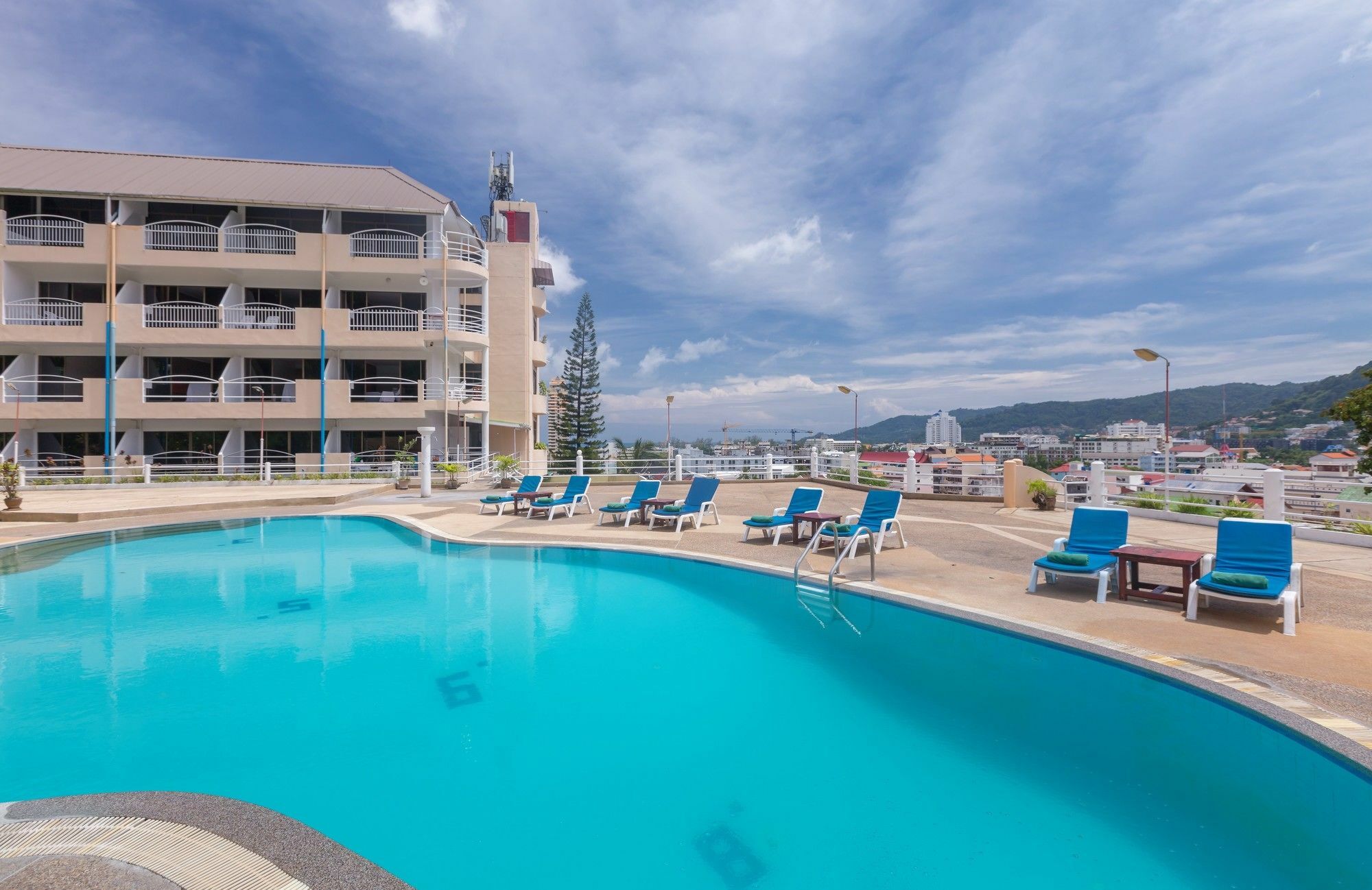 Patong 7Days Premium Hotel Phuket Εξωτερικό φωτογραφία